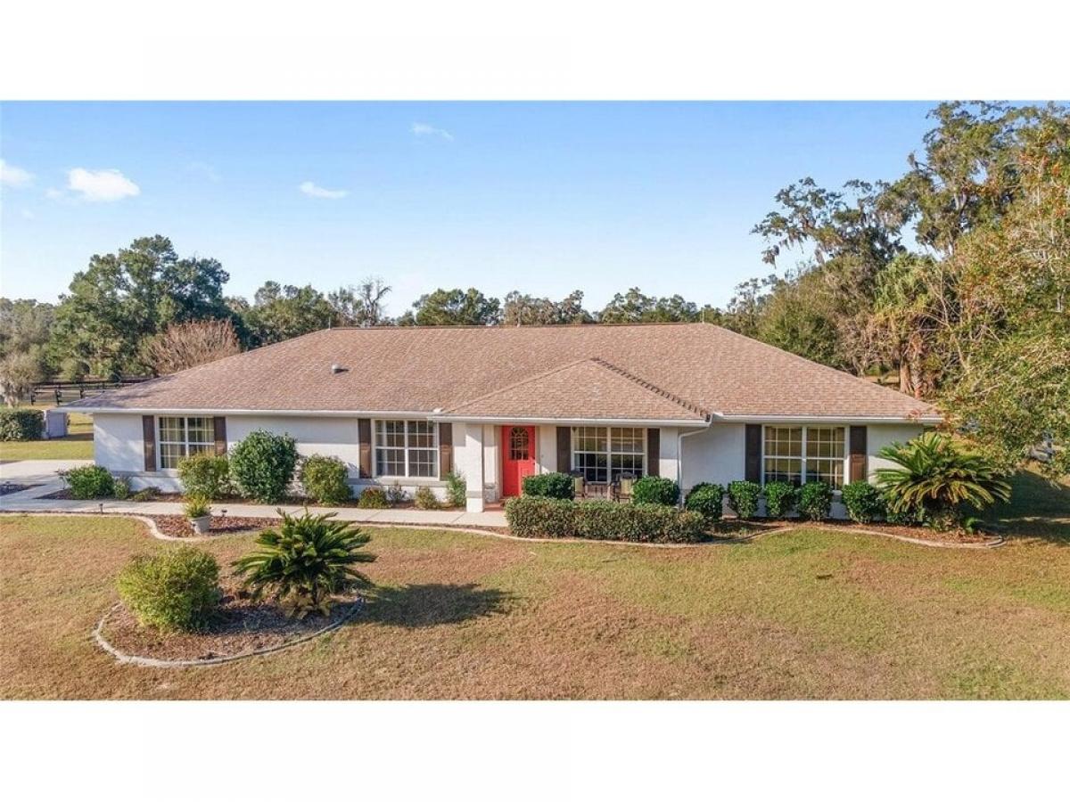 Picture of Home For Sale in Citra, Florida, United States