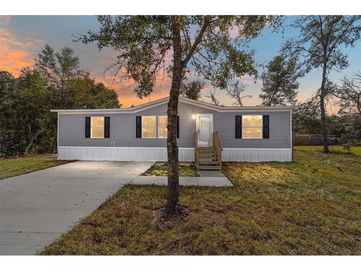 Picture of Home For Sale in Ocklawaha, Florida, United States