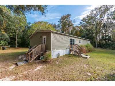 Home For Sale in Citra, Florida