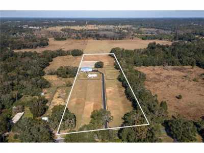 Home For Sale in Reddick, Florida