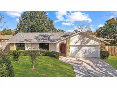 Home For Sale in Casselberry, Florida