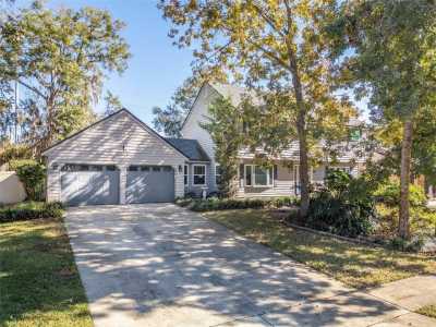 Home For Sale in Casselberry, Florida