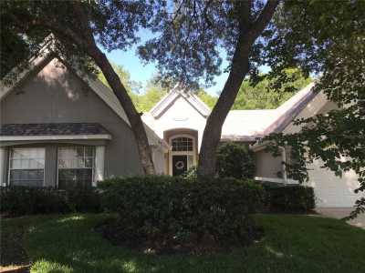 Home For Rent in Deland, Florida