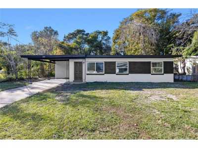 Home For Sale in Titusville, Florida