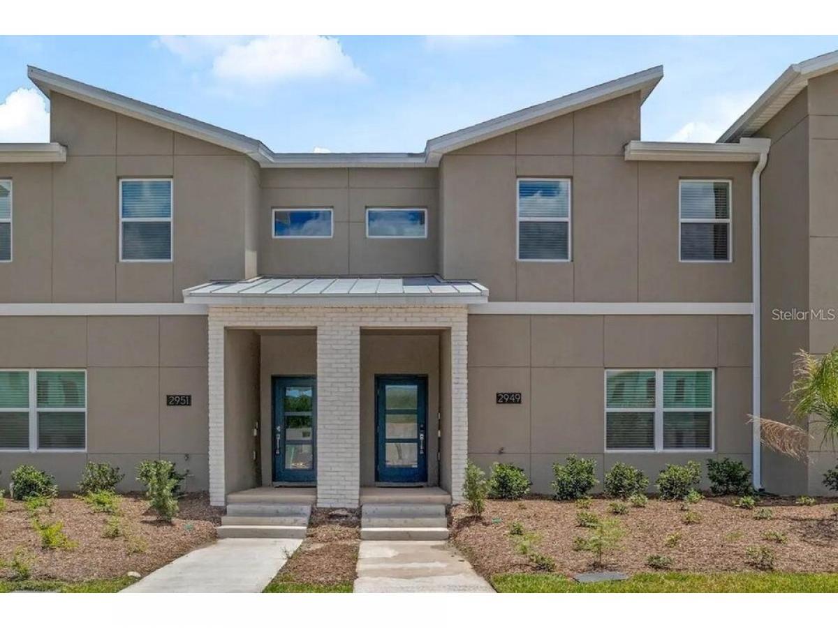 Picture of Home For Sale in Kissimmee, Florida, United States