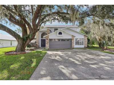 Home For Sale in Oviedo, Florida