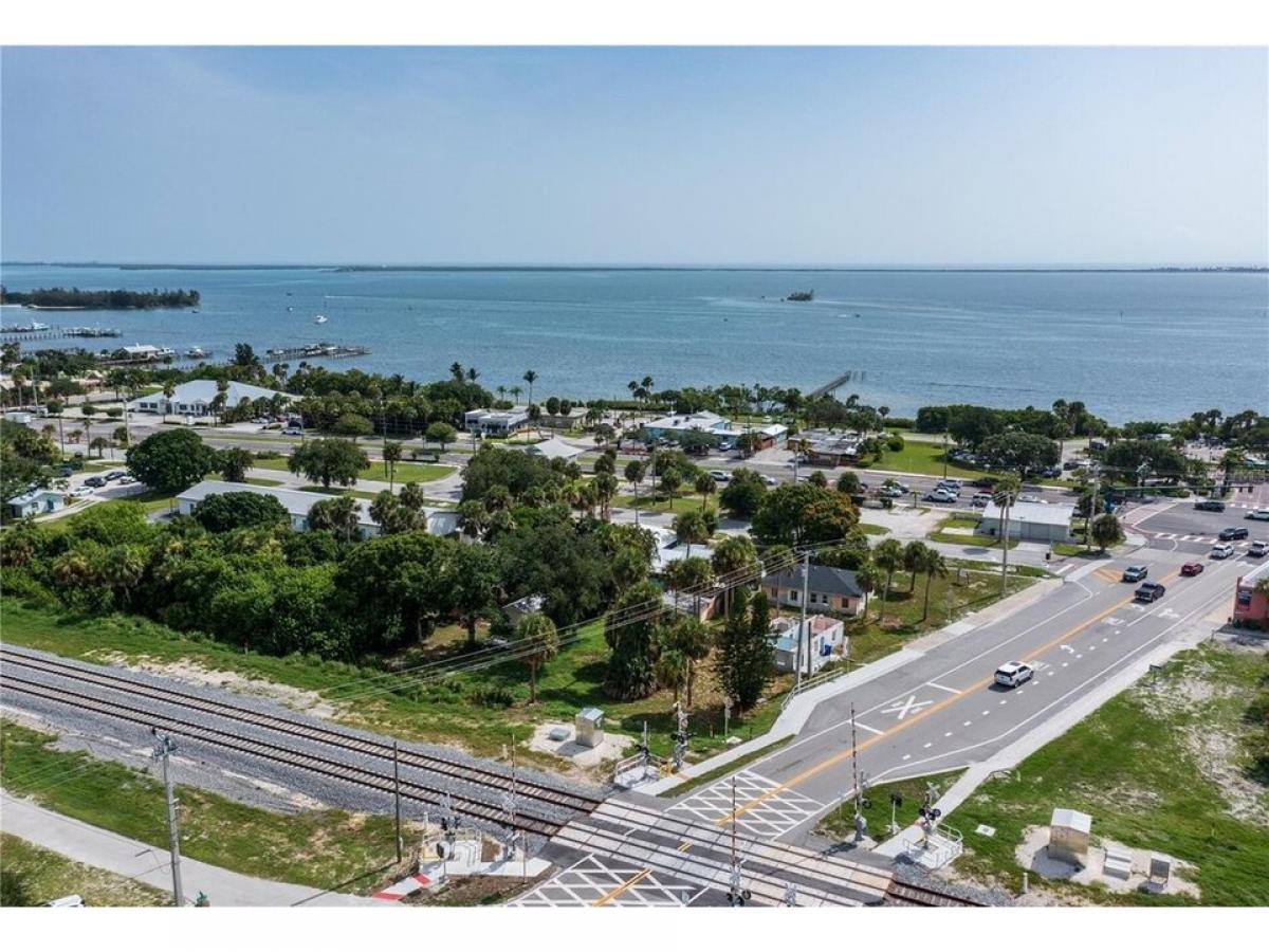 Picture of Residential Land For Sale in Sebastian, Florida, United States