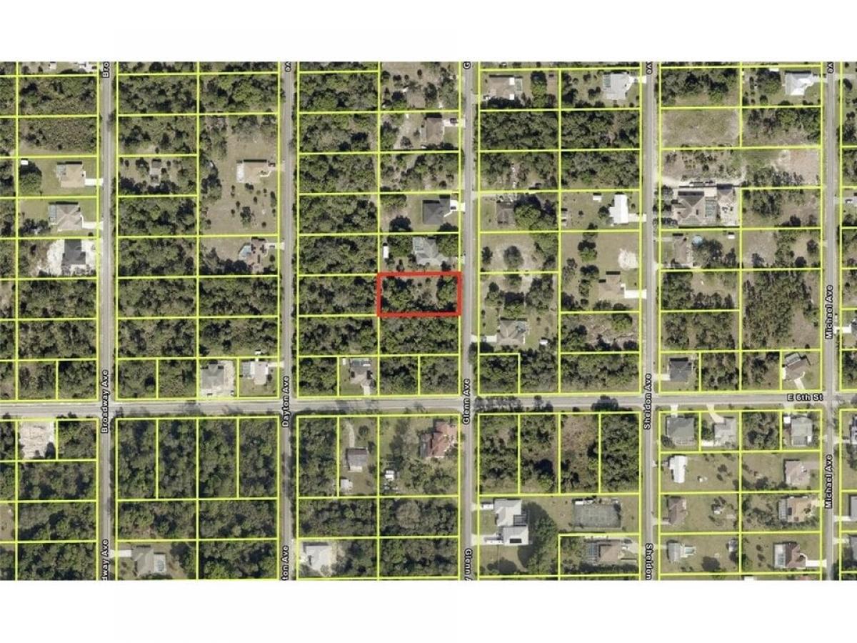 Picture of Residential Land For Sale in Lehigh Acres, Florida, United States