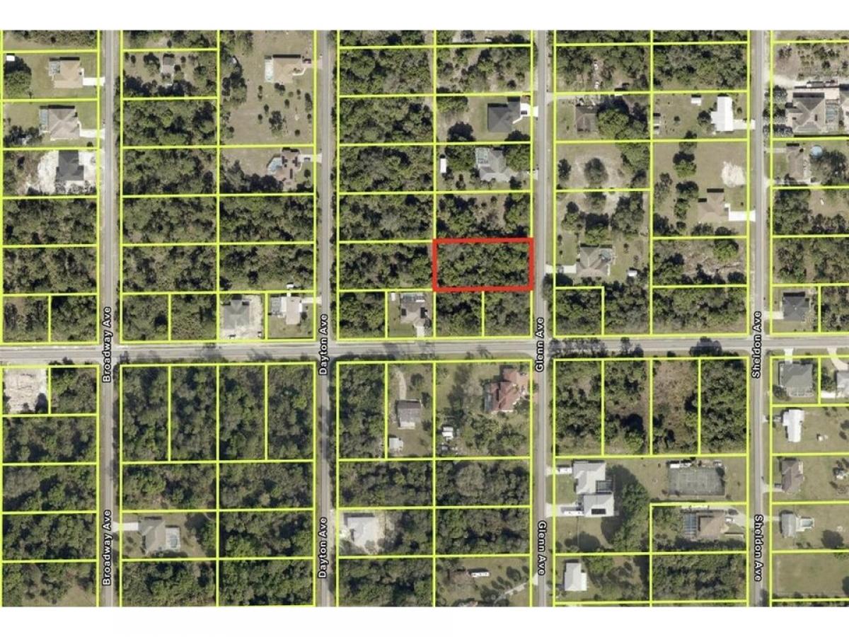 Picture of Residential Land For Sale in Lehigh Acres, Florida, United States