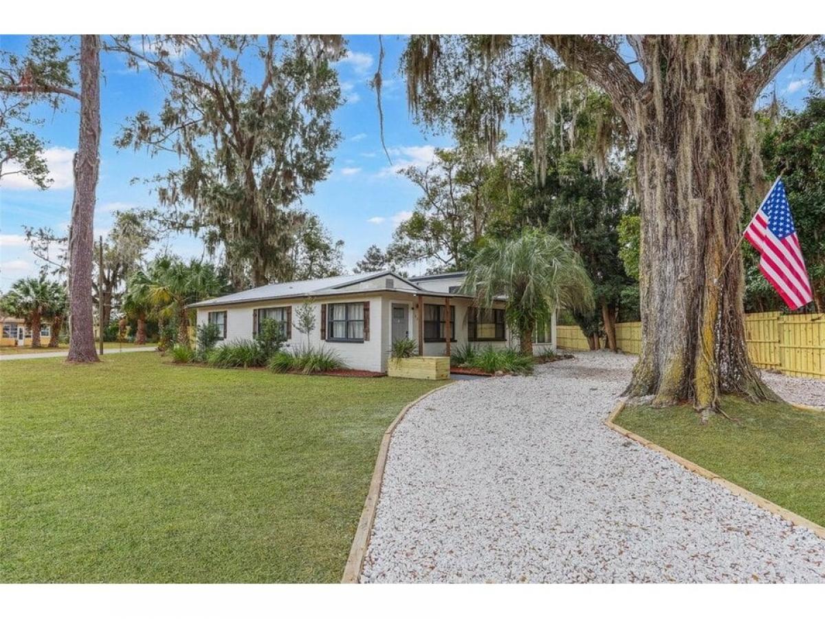 Picture of Home For Sale in Gainesville, Florida, United States