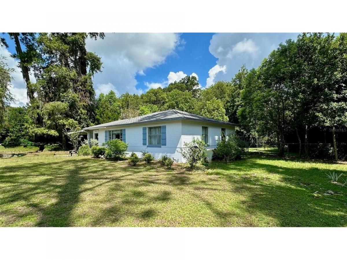 Picture of Home For Sale in Gainesville, Florida, United States