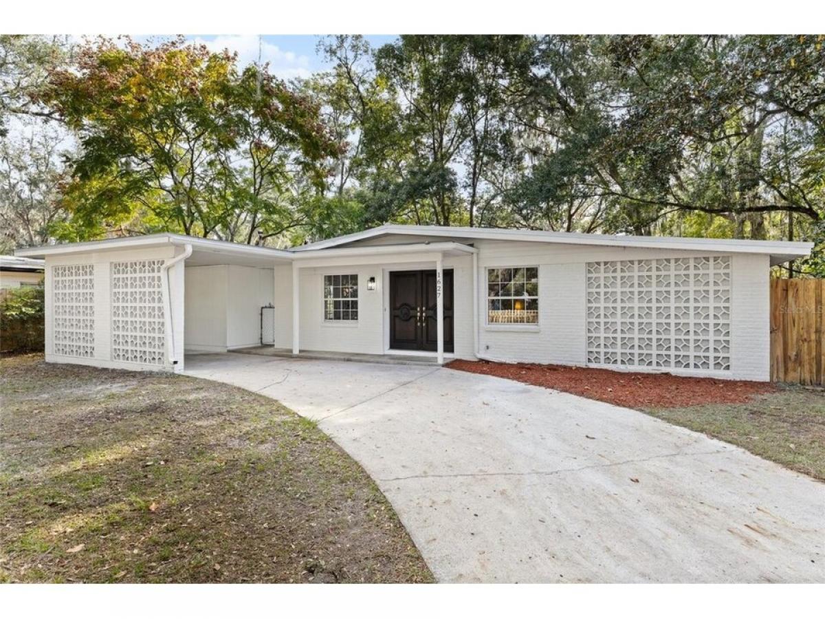 Picture of Home For Sale in Gainesville, Florida, United States