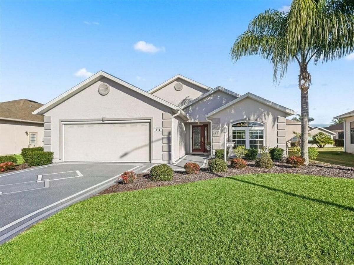 Picture of Home For Sale in Summerfield, Florida, United States