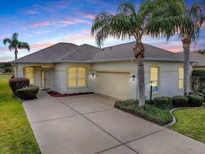 Home For Sale in Summerfield, Florida