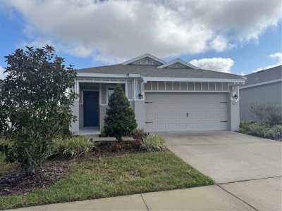 Home For Rent in Wildwood, Florida