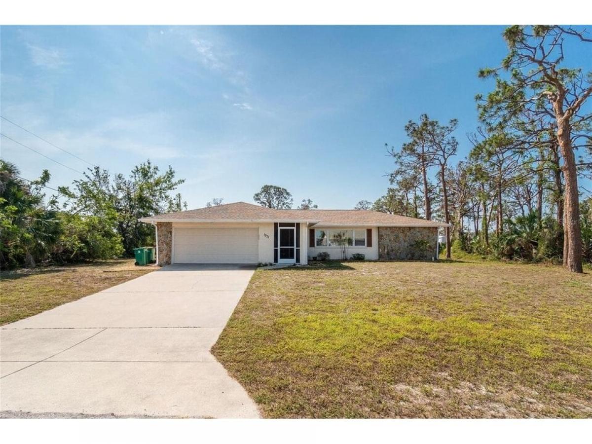 Picture of Home For Sale in Englewood, Florida, United States