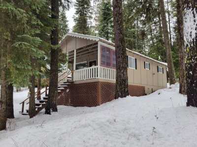 Home For Sale in Cascade, Idaho