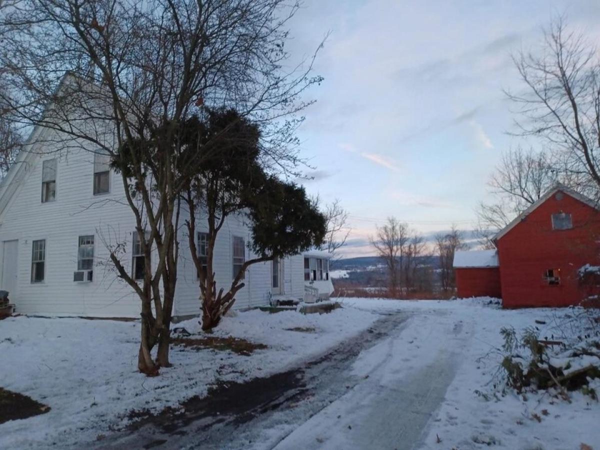 Picture of Home For Sale in Westminster, Vermont, United States