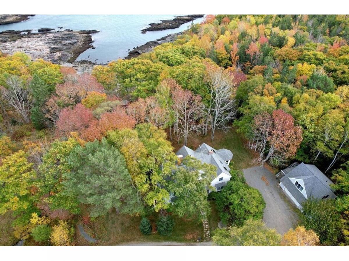 Picture of Home For Sale in Bar Harbor, Maine, United States