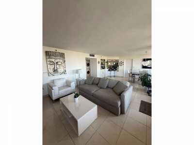 Home For Rent in Hallandale Beach, Florida