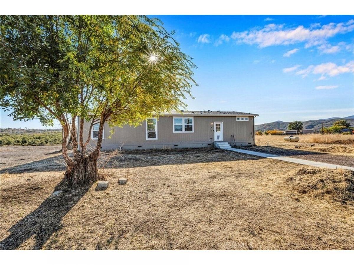 Picture of Home For Sale in Middletown, California, United States