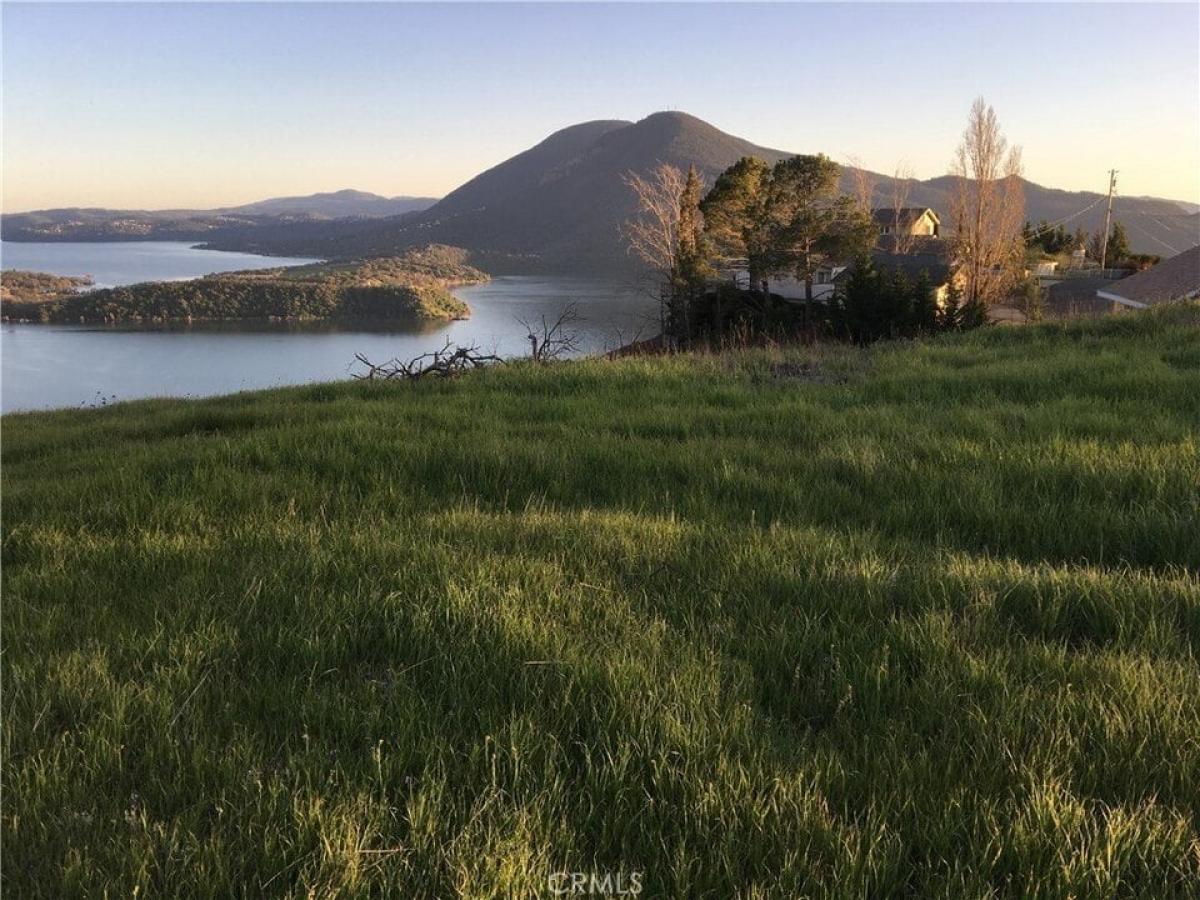 Picture of Residential Land For Sale in Glenhaven, California, United States