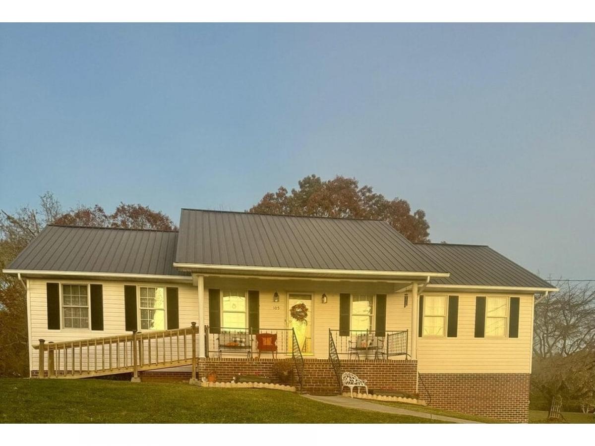 Picture of Home For Sale in Church Hill, Tennessee, United States