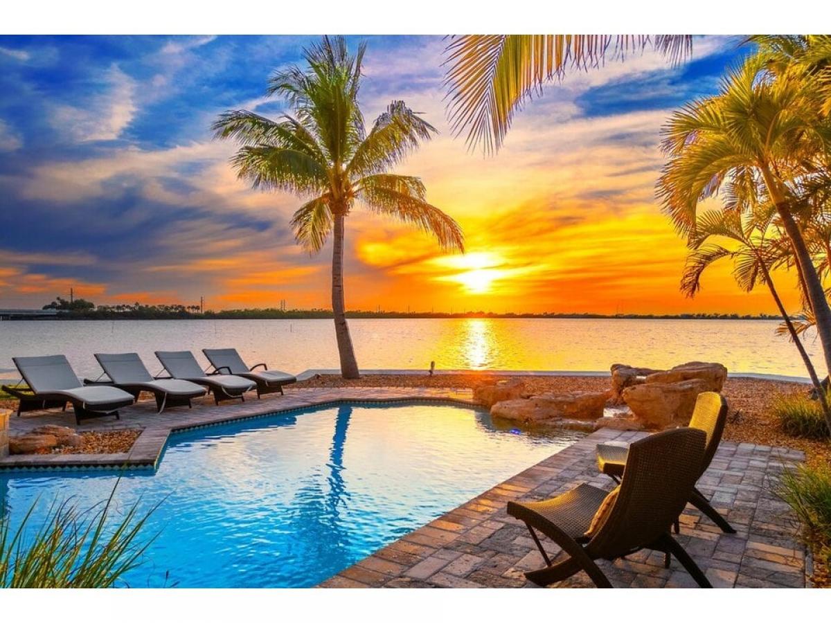 Picture of Home For Sale in Big Pine Key, Florida, United States