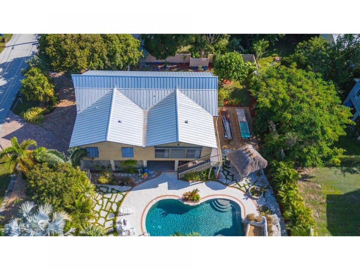 Picture of Home For Sale in Ramrod Key, Florida, United States