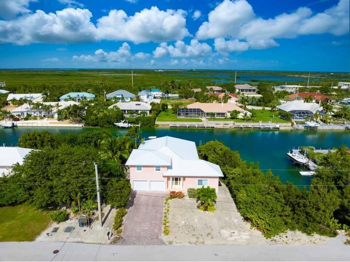 Picture of Home For Sale in Cudjoe Key, Florida, United States