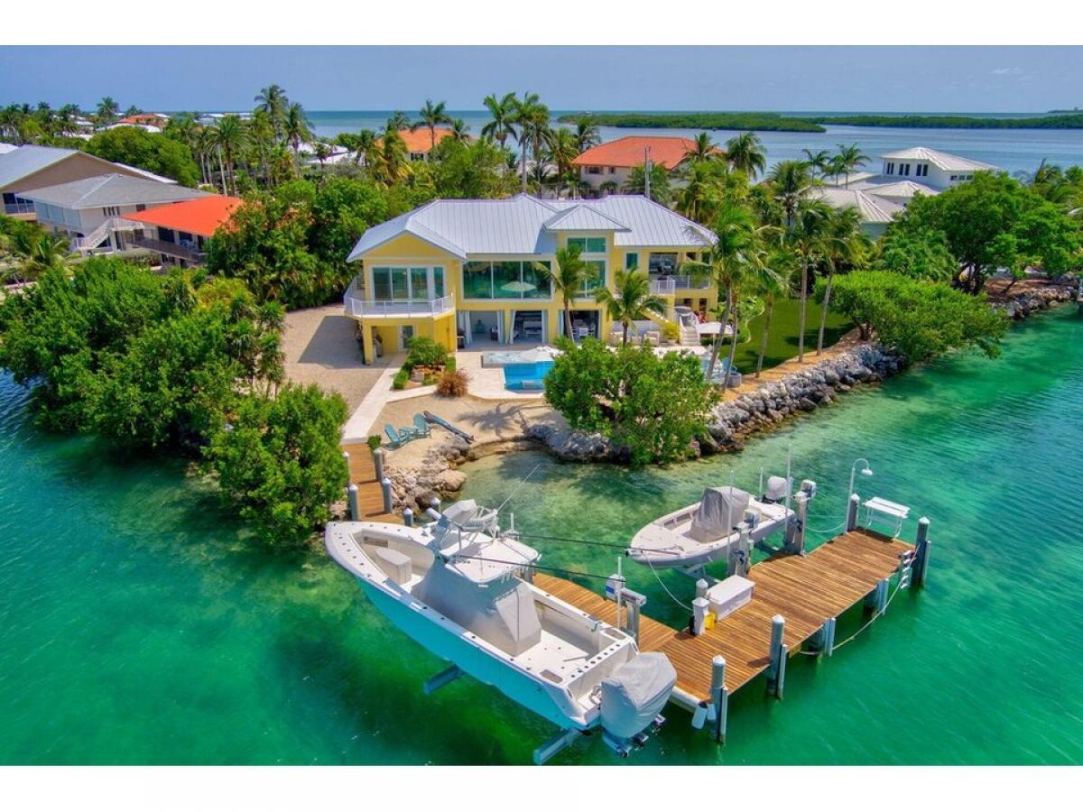 Picture of Home For Sale in Duck Key, Florida, United States