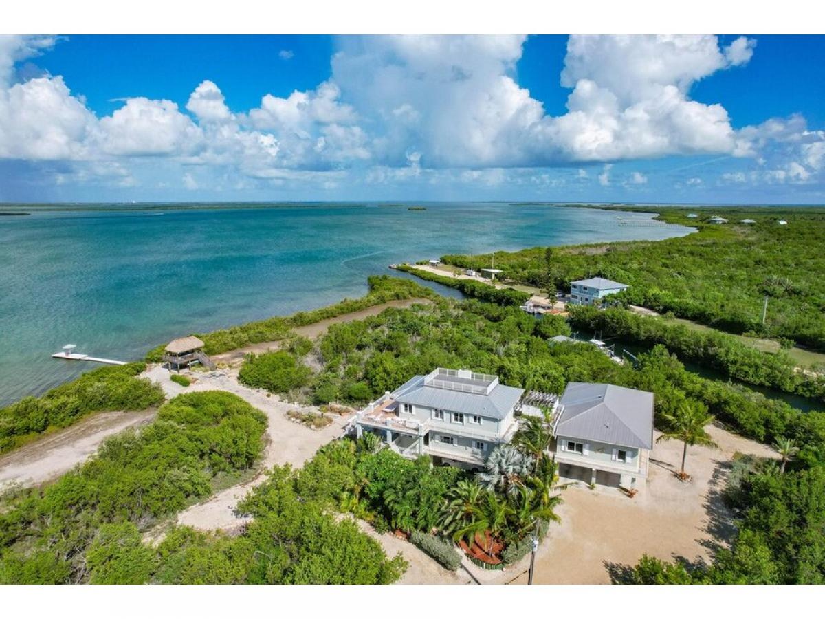 Picture of Home For Sale in Big Torch Key, Florida, United States