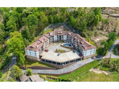 Home For Sale in Gatlinburg, Tennessee