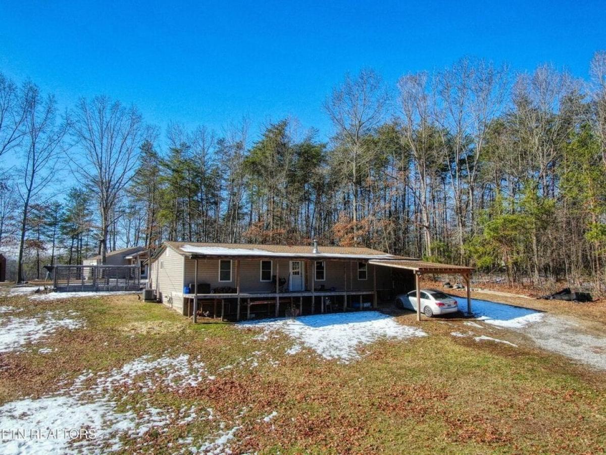 Picture of Home For Sale in Monterey, Tennessee, United States