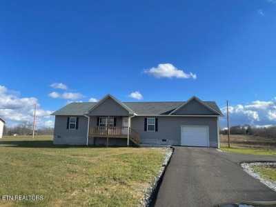 Home For Sale in Pikeville, Tennessee