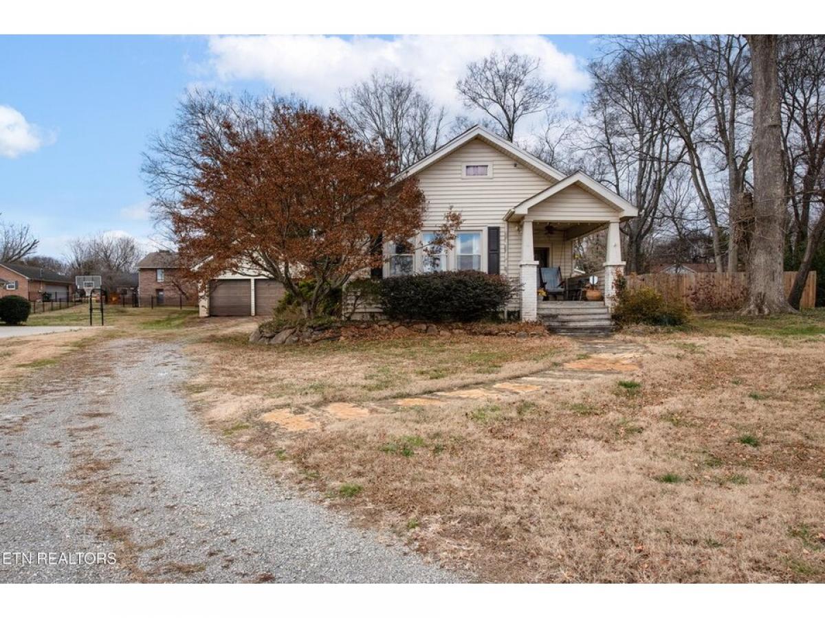 Picture of Home For Sale in Maryville, Tennessee, United States