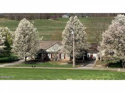 Home For Sale in Morristown, Tennessee