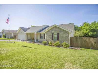 Home For Sale in Sweetwater, Tennessee