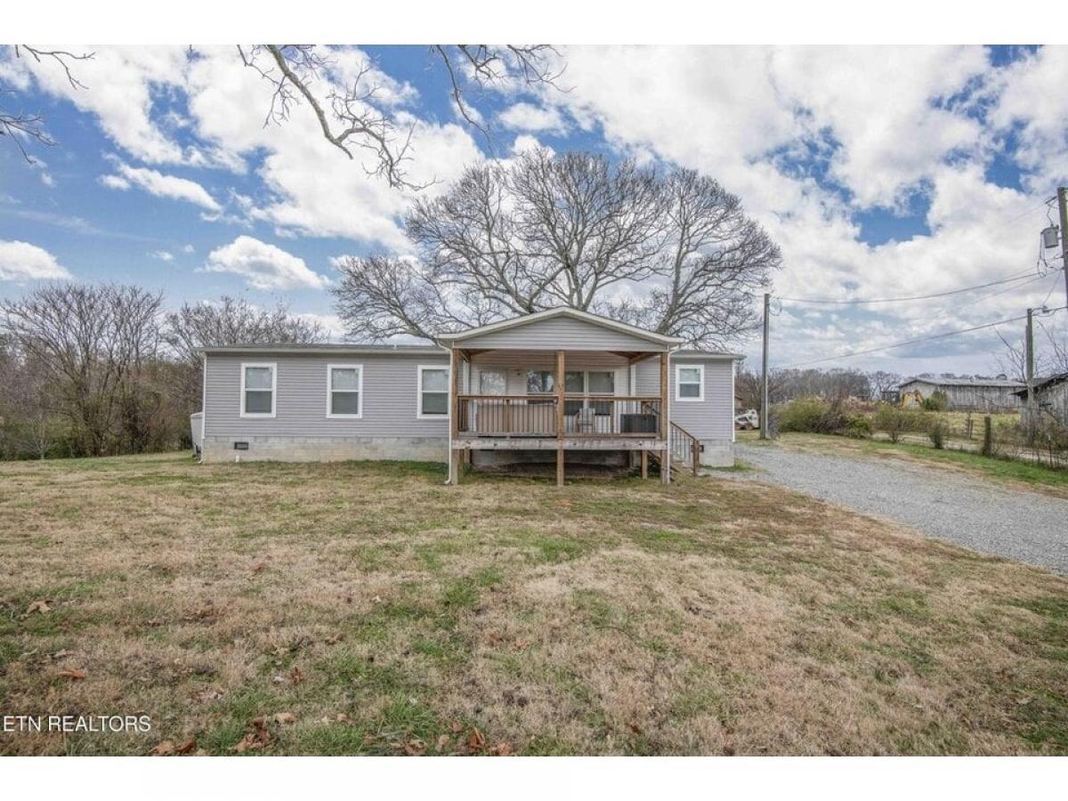 Picture of Home For Sale in Loudon, Tennessee, United States