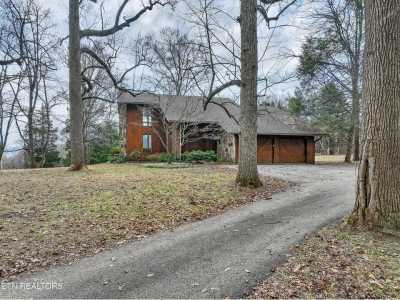 Home For Sale in Knoxville, Tennessee