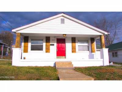 Home For Sale in Kingsport, Tennessee