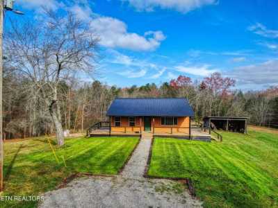 Home For Sale in Jamestown, Tennessee