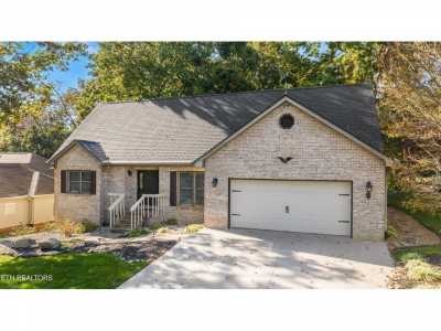 Home For Sale in Loudon, Tennessee