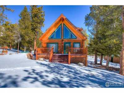 Home For Sale in Red Feather Lakes, Colorado