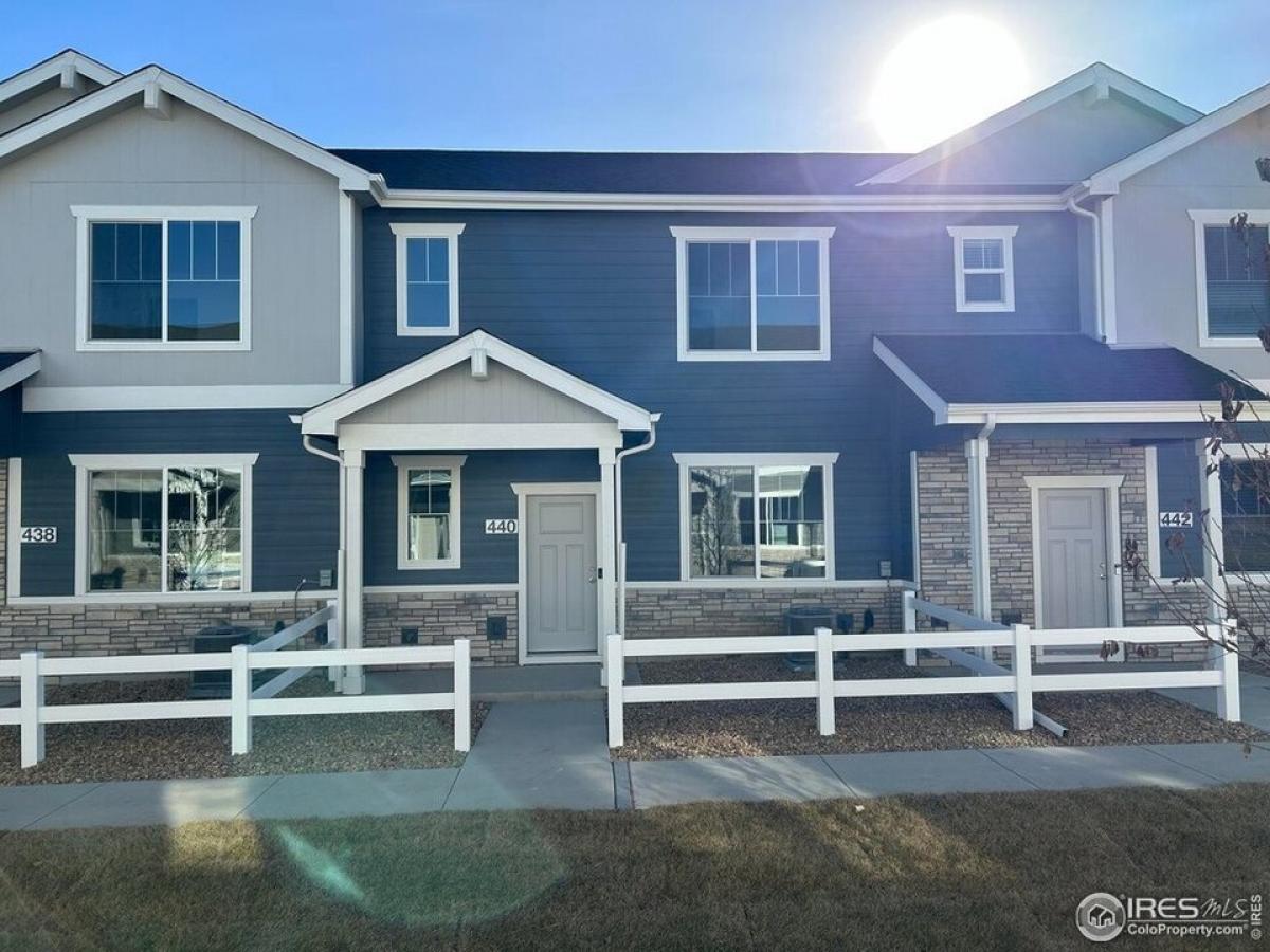 Picture of Home For Sale in Johnstown, Colorado, United States