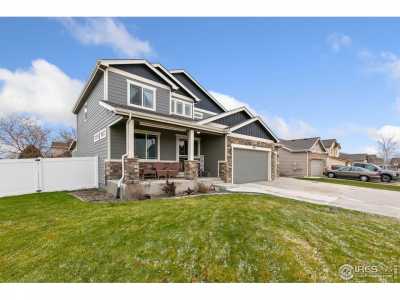 Home For Sale in Eaton, Colorado