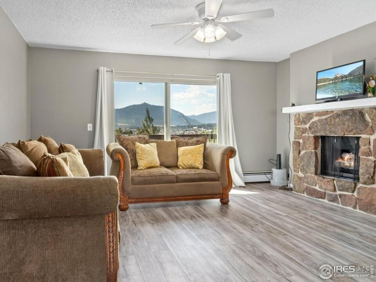 Picture of Home For Sale in Estes Park, Colorado, United States