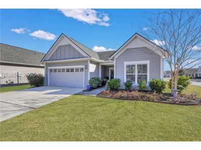 Home For Sale in Bluffton, South Carolina