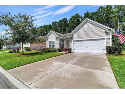 Home For Sale in Bluffton, South Carolina