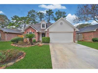 Home For Sale in Cypress, Texas